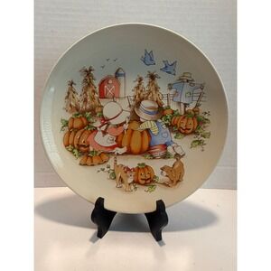 Watkins Country Kids Collector's Dessert Plate 1991 Sharing is Fun Pumpkin Patch